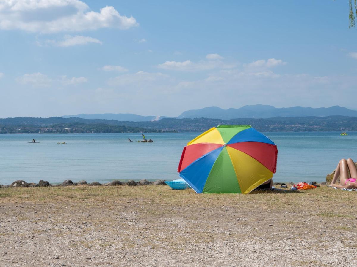Holiday Home Garda Blue By Interhome Rivoltella del Garda Kültér fotó