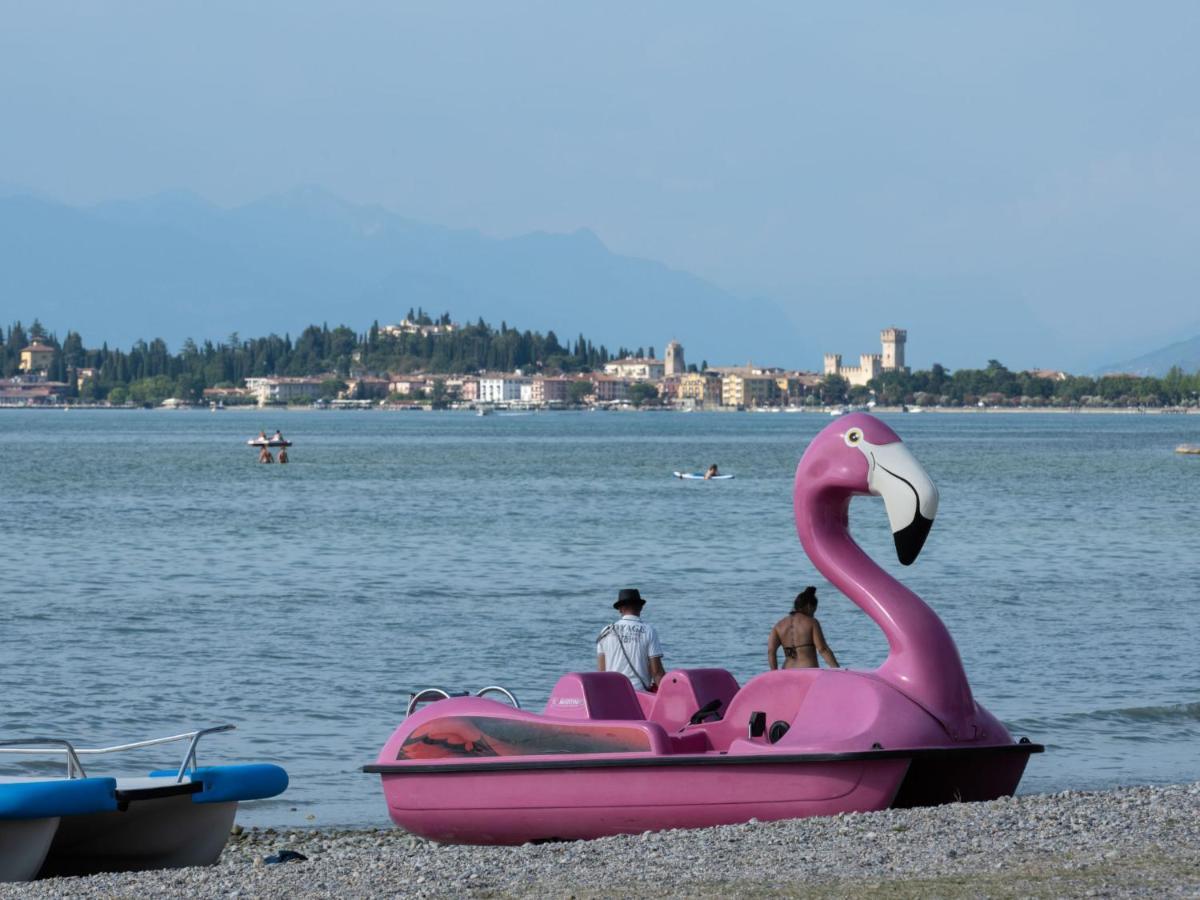 Holiday Home Garda Blue By Interhome Rivoltella del Garda Kültér fotó