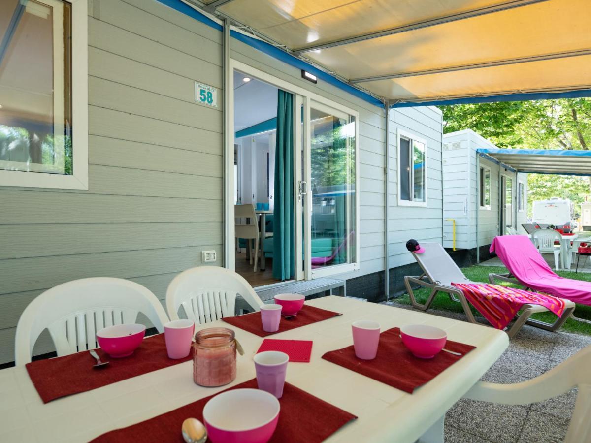 Holiday Home Garda Blue By Interhome Rivoltella del Garda Kültér fotó