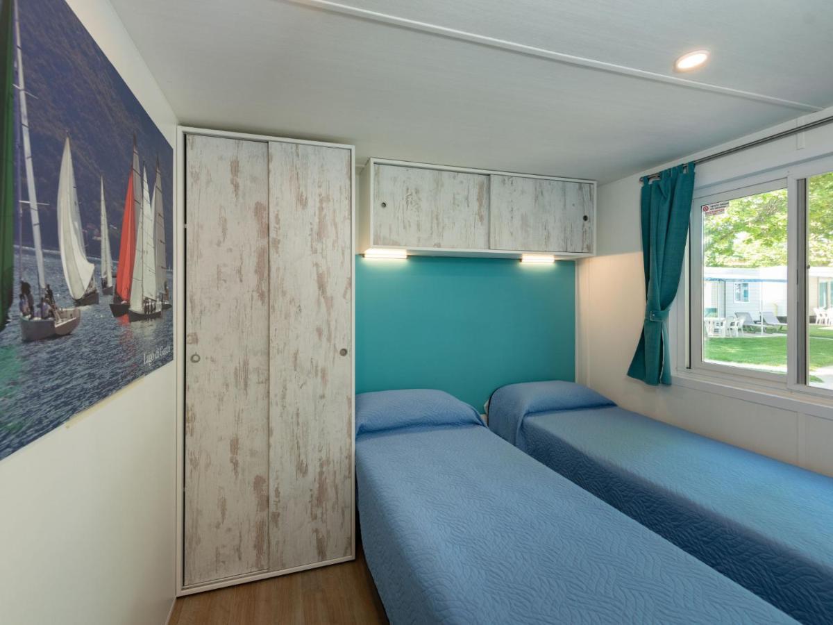 Holiday Home Garda Blue By Interhome Rivoltella del Garda Kültér fotó