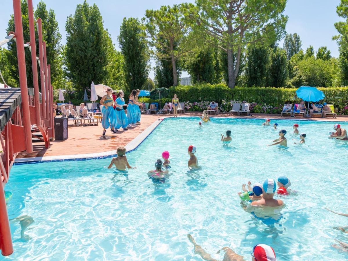 Holiday Home Garda Blue By Interhome Rivoltella del Garda Kültér fotó